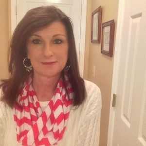 Meet your Posher, Sherry